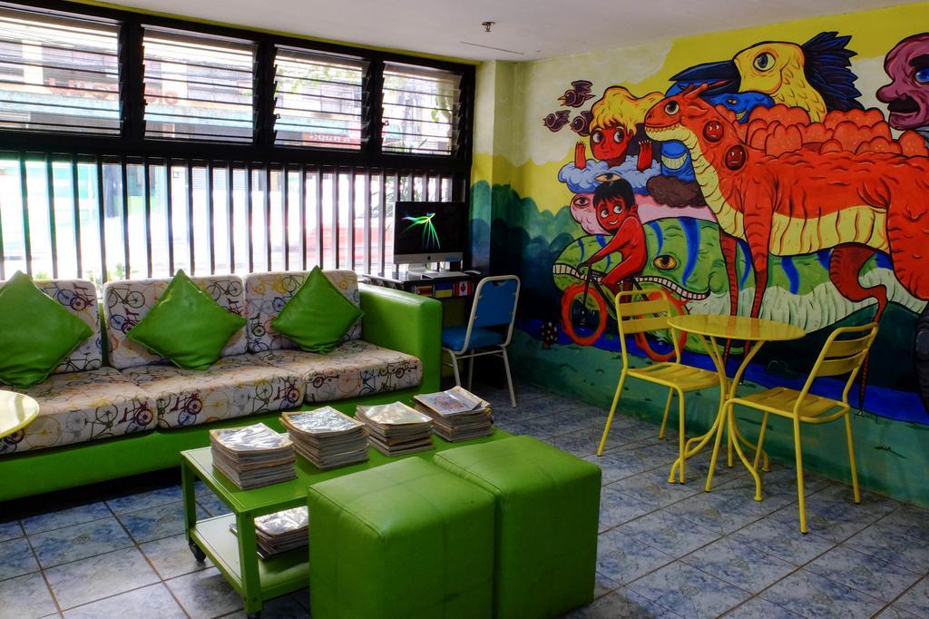 Cebu Elicon House Hotel Buitenkant foto