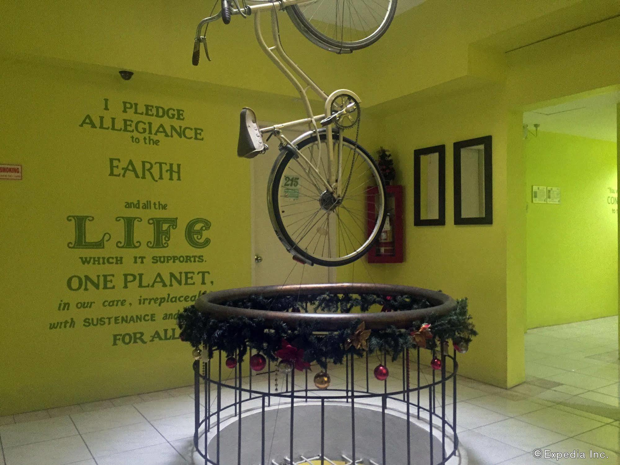 Cebu Elicon House Hotel Buitenkant foto